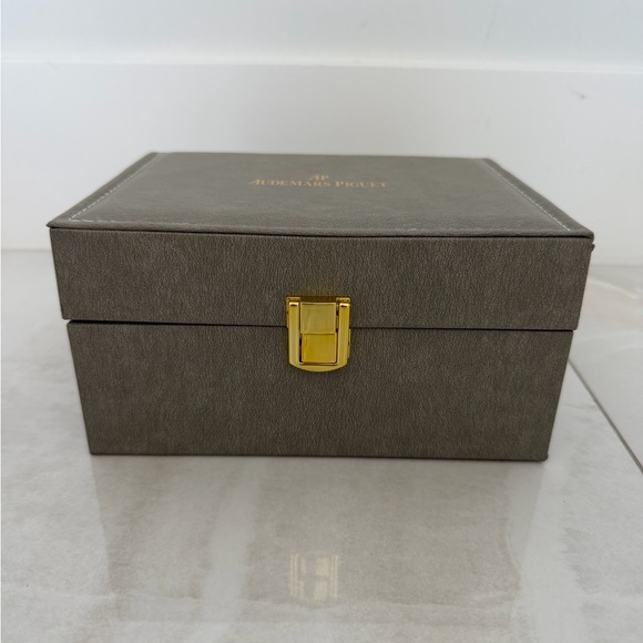 Audemars Piguet Watch Box - Picture 3 of 12